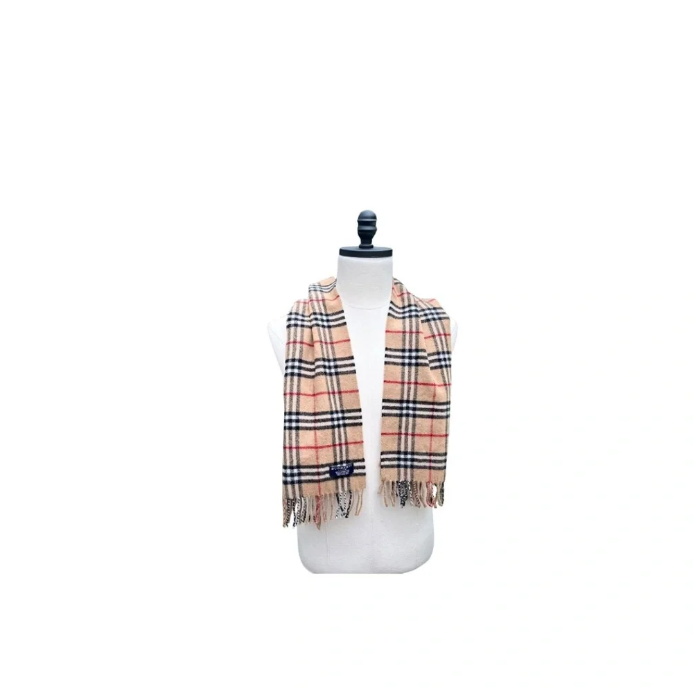 Burberry wool vintage black